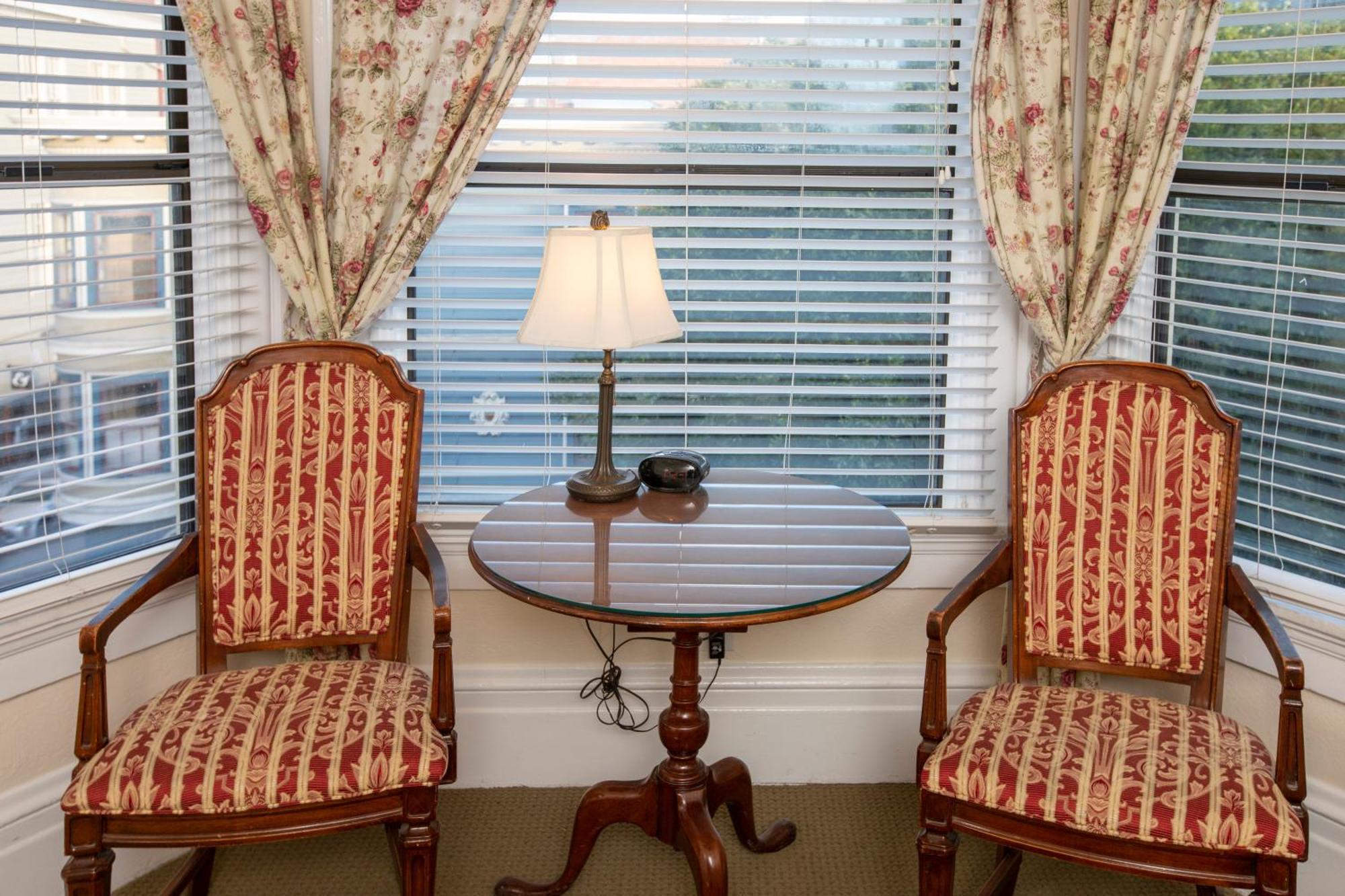 Hayes Valley Inn Сан Франциско Стая снимка
